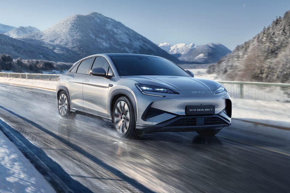BYD Sealion 7