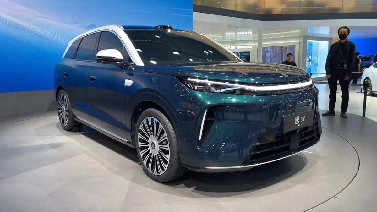 BYD Tang